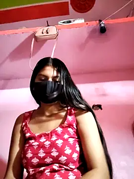 Snapshot of Janvi_Jaitly chatting on May 2026 11:01:04 PM Janvi Jaitly online show from May 2026 11:01:04 PM