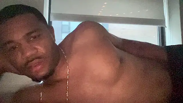 Snapshot of kingtaydo chatting on June 2026 12:45:02 AM kingtaydo online show from June 2026 12:45:02 AM