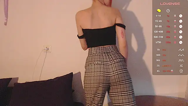 ohmycheryl online show from October 2025 12:16:02 PM