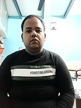 Snapshot of BromidicTrailing chatting on November 2025 05:07:02 AM BromidicTrailing online show from November 2025 05:07:02 AM