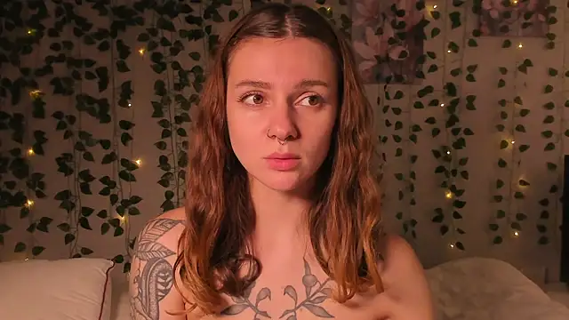 VERY BAD GIRLS online show from September 2025 04:19:02 PM