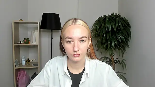 BabetteTing online show from September 2025 08:25:01 AM