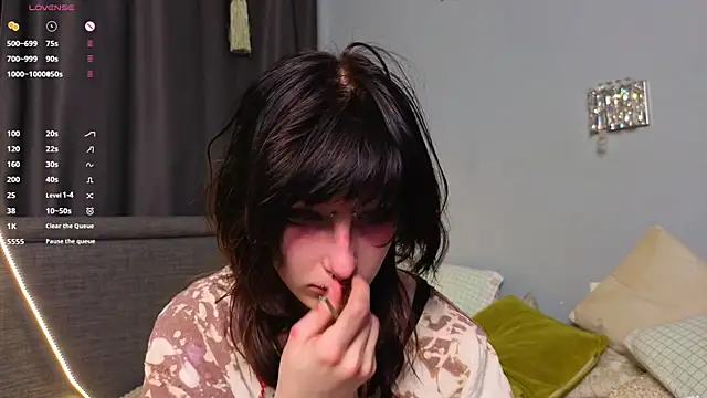 KandraCruser online show from December 2025 08:03:02 PM