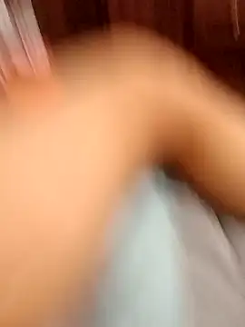 Snapshot of DavidVergagigante420 chatting on October 2025 05:04:02 AM DavidVergagigante420 online show from October 2025 05:04:02 AM