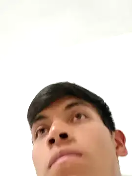 Snapshot of DavidVergagigante420 chatting on October 2025 04:46:02 AM DavidVergagigante420 online show from October 2025 04:46:02 AM