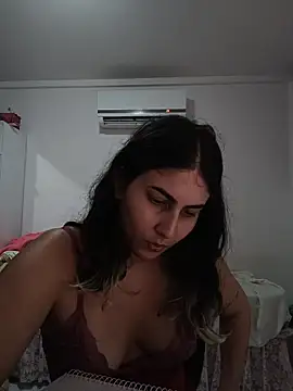 ApenasLys online show from January 2026 10:25:01 PM