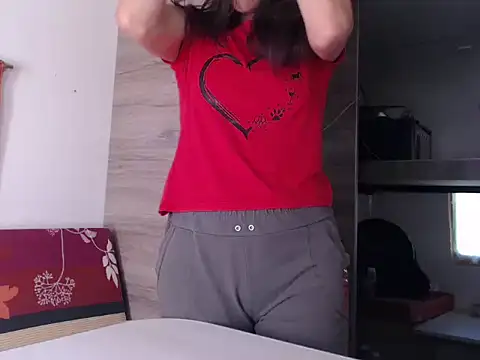 Snapshot of Missforever chatting on September 2025 07:15:01 PM Missforever online show from September 2025 07:15:01 PM