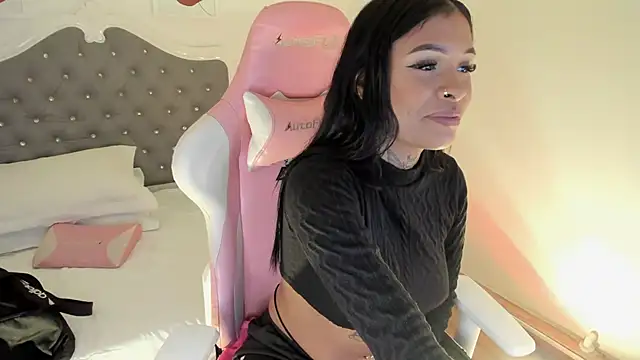  Sharloth  online show from October 2025 12:36:02 PM