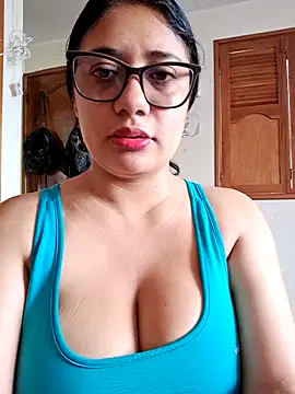 Monse--145 online show from October 2025 12:39:02 PM