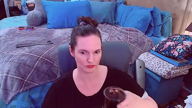 ninajaymes online show from February 2026 09:37:01 AM