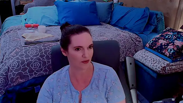 ninajaymes online show from June 2026 03:38:01 AM