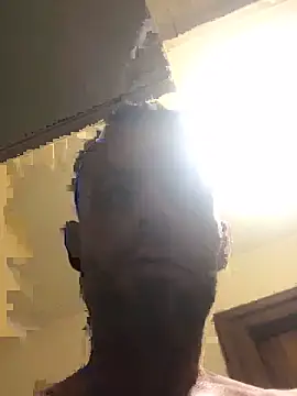 Snapshot of Stevieiii chatting on October 2025 07:00:01 PM Stevieiii online show from October 2025 07:00:01 PM