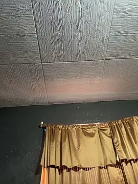 LiaDravenX online show from September 2025 02:32:01 PM