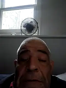 orcajaws52 online show from January 2025 06:25:01 PM