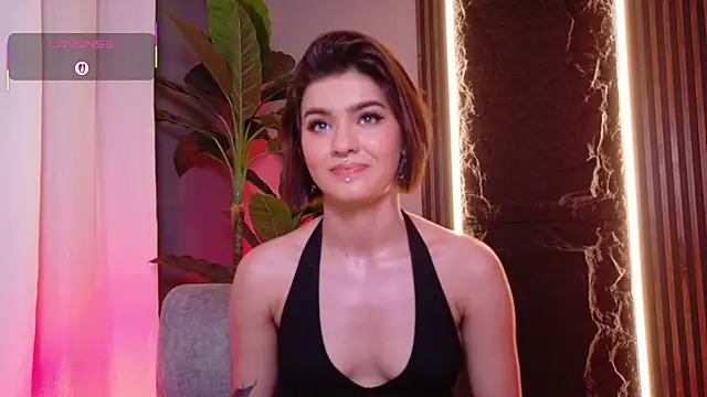 La Diabla 111  online show from October 2025 08:28:02 PM