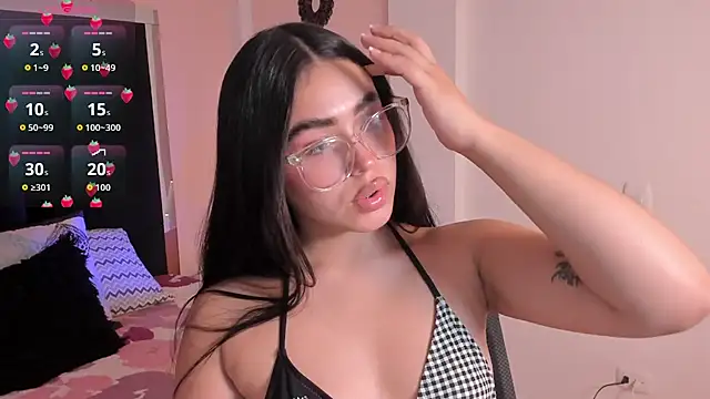 AvaScott  online show from October 2025 05:57:02 PM