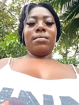 Snapshot of nini-will chatting on October 2025 02:49:01 PM nini-will online show from October 2025 02:49:01 PM