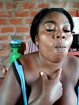 Snapshot of nini-will chatting on October 2025 02:02:01 PM nini-will online show from October 2025 02:02:01 PM