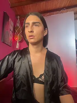 lola diez online show from October 2025 07:25:02 PM