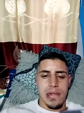 Snapshot of 1C2AM22 chatting on October 2025 11:29:01 AM 1C2AM22 online show from October 2025 11:29:01 AM