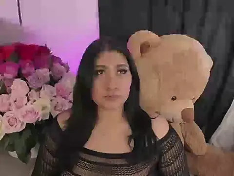 Snapshot of Elyross1_ chatting on October 2025 11:06:02 PM Elyross1 online show from October 2025 11:06:02 PM