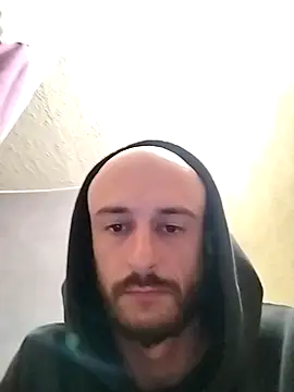 Snapshot of AlexLBR chatting on September 2025 08:19:01 PM AlexLBR online show from September 2025 08:19:01 PM