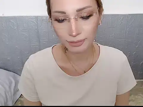 Snapshot of toni_0601 chatting on February 2025 06:24:01 AM toni 0601 online show from February 2025 06:24:01 AM