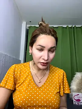 Snapshot of toni_0601 chatting on October 2025 02:42:02 AM toni 0601 online show from October 2025 02:42:02 AM