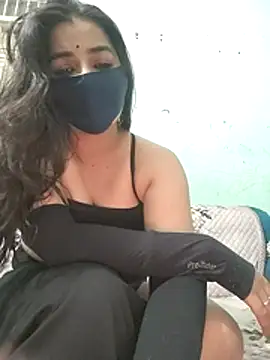 Snapshot of the_saavi chatting on February 2026 07:43:01 PM the saavi online show from February 2026 07:43:01 PM