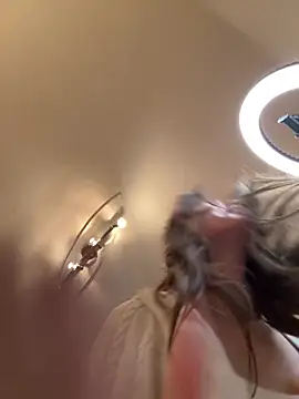 SophiiaStarr online show from January 2026 08:23:02 PM