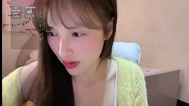 Snapshot of xiaoyun_666 chatting on October 2025 04:19:02 PM xiaoyun 666 online show from October 2025 04:19:02 PM