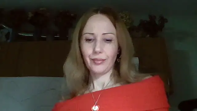 Tiluu1 online show from February 2026 08:45:01 PM