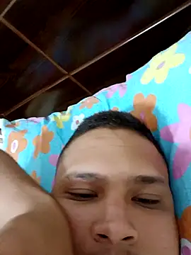 Alexboy022025 online show from October 2025 10:05:01 PM