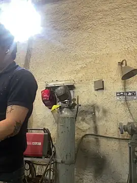 True Di online show from March 2026 09:00:02 PM