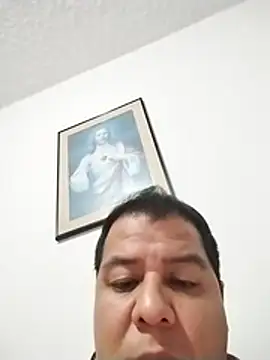 Snapshot of latinblack16 chatting on February 2026 03:32:01 AM latinblack16 online show from February 2026 03:32:01 AM