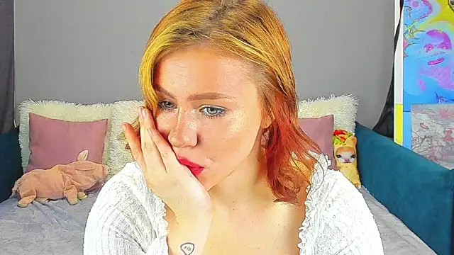 MiaReys online show from September 2025 02:11:01 AM