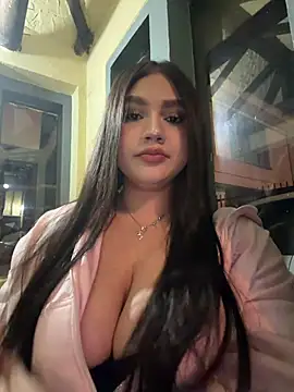 Snapshot of HilaryBlaze chatting on April 2026 03:54:02 AM HilaryBlaze online show from April 2026 03:54:02 AM
