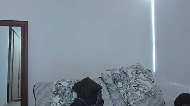 KingLevi01 online show from May 2026 05:54:01 PM