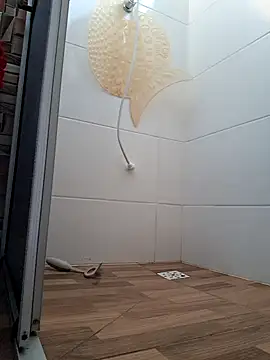 Snapshot of novinho100795 chatting on December 2025 09:42:02 PM novinho100795 online show from December 2025 09:42:02 PM