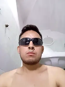 Snapshot of aczinovelez342 chatting on November 2025 06:48:01 AM aczinovelez342 online show from November 2025 06:48:01 AM