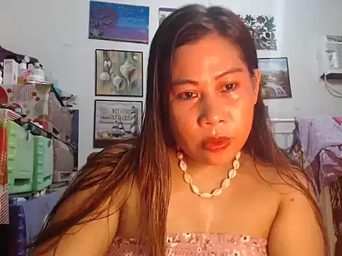 Snapshot of filipina_beauty chatting on September 2025 03:28:01 PM filipina beauty online show from September 2025 03:28:01 PM