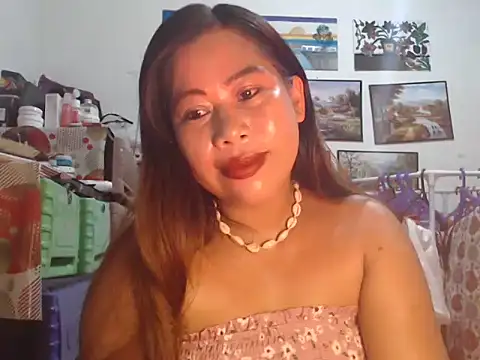 Snapshot of filipina_beauty chatting on October 2025 07:00:01 PM filipina beauty online show from October 2025 07:00:01 PM