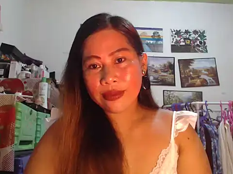 filipina beauty online show from December 2025 06:47:02 PM