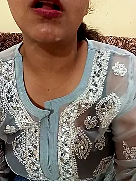 Snapshot of Sexiest_Nataliya chatting on October 2025 06:21:02 AM Sexiest Nataliya online show from October 2025 06:21:02 AM