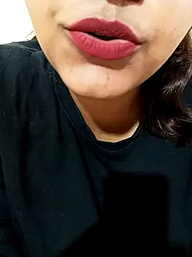 Snapshot of Sexiest_Nataliya chatting on October 2025 06:35:02 AM Sexiest Nataliya online show from October 2025 06:35:02 AM