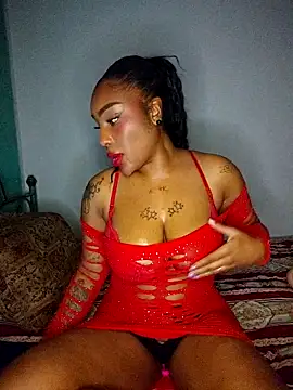 Snapshot of Queen_Amara chatting on March 2026 03:52:02 AM Queen Amara online show from March 2026 03:52:02 AM