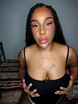 Queen Amara online show from April 2026 04:03:02 AM