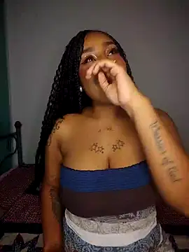 Queen Amara online show from April 2026 03:55:01 AM