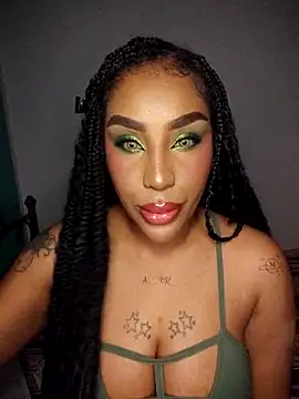 Queen Amara online show from May 2026 03:45:02 AM