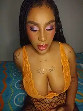 Queen Amara online show from May 2026 03:56:01 AM